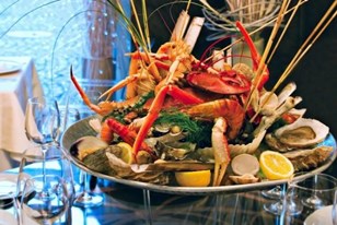 Pour un anniversaire, je recherche un restaurant dont la spécialité est les fruits de mer. De bonnes adresses ?