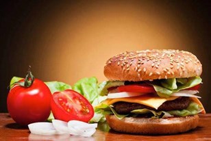 Qui connaît le MEILLEUR snack ou restaurant de Dijon pour déguster un méga bon hamburger avec de vraies frites ?