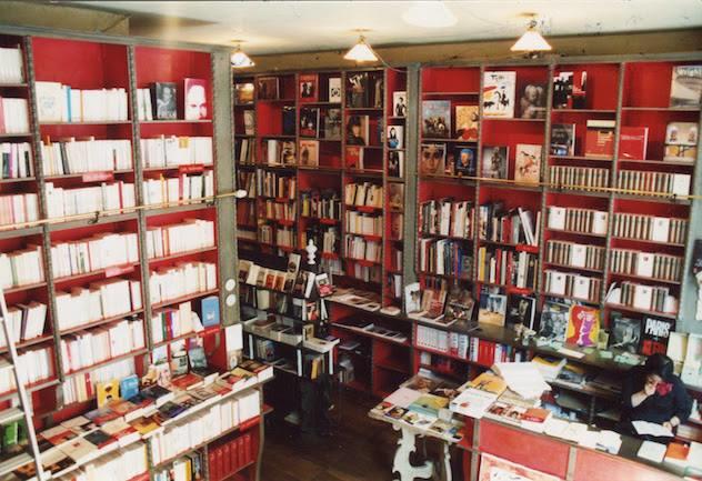 Qui connaît une bonne librairie sur Grenoble où l'on est bien conseillé ?