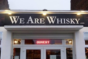 Qui connaît un magasin où l'on peut trouver un excellent whisky ? C'est pour l'anniversaire de mon beau-père qui adore ça, je ne voudrais pas me louper !