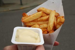 Qui connaît LA meilleure friterie de Lille où l'on peut déguster des frites à l'ancienne ?