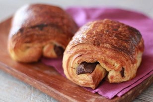 Qui connaît la boulangerie proposant les MEILLEURS pains au chocolat de Lyon ?