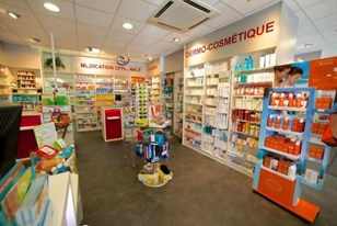 Qui connaît une chouette pharmacie à Lyon où l'on donne de bons conseils ?