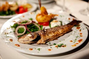 Qui connaît LE meilleur resto de poisson de Marseille ?