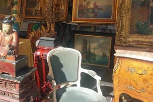 Qui connaît les bonnes adresses à Montpellier (brocante, Emmaus, dépôt-vente) pour se procurer des jolis meubles à moindre coût ?