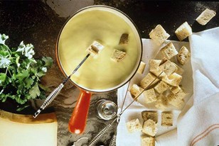 Qui connaît un bon restaurant pour manger une fondue savoyarde ?