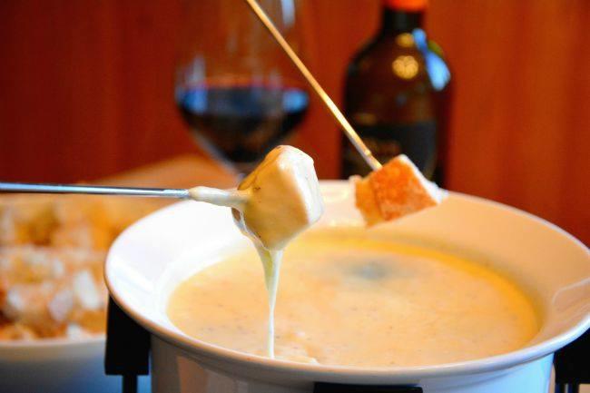 Quel est LE meilleur endroit dans le 11e pour manger une fondue savoyarde ?