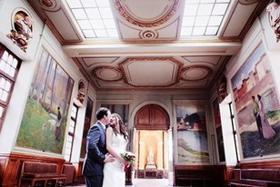 Qui connaît un bel endroit pour des photos de couple après un mariage au Capitole ?